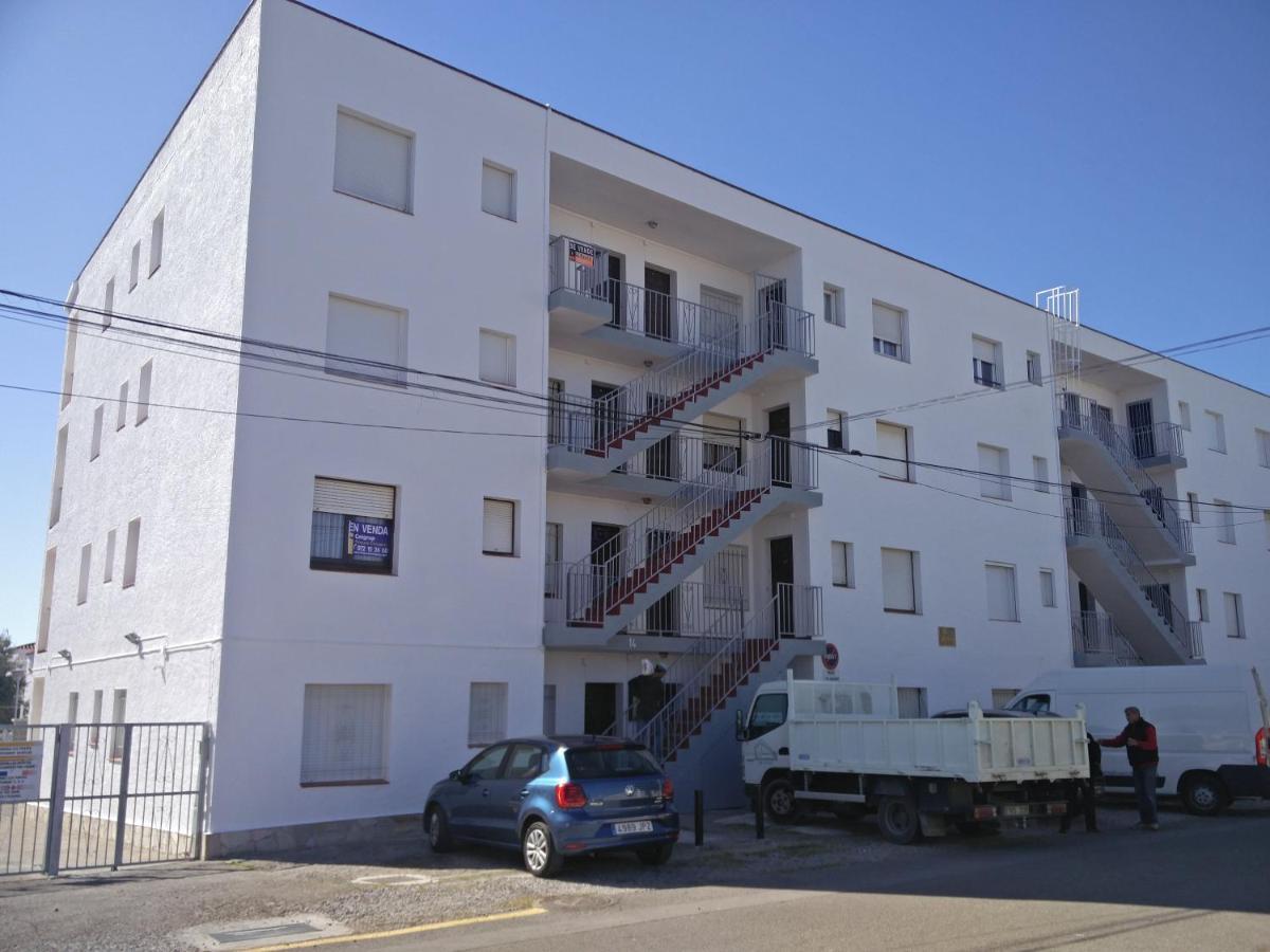 Apartament Amb Piscina 엠푸리아브라바 외부 사진